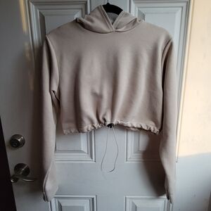 Boohoo Women's Cream Crop Hoodie